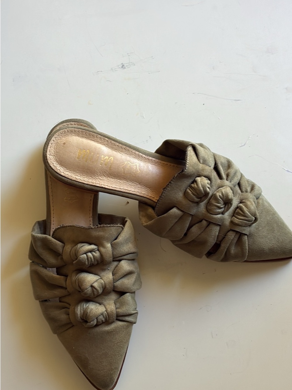 Pointed Olive Slip-On Knot-Detail Mules